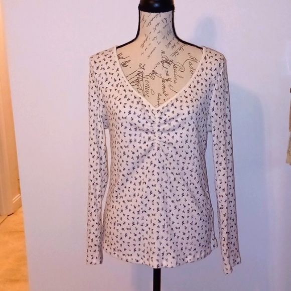 ☀️Old Navy Long Sleeved Top - Picture 2 of 8